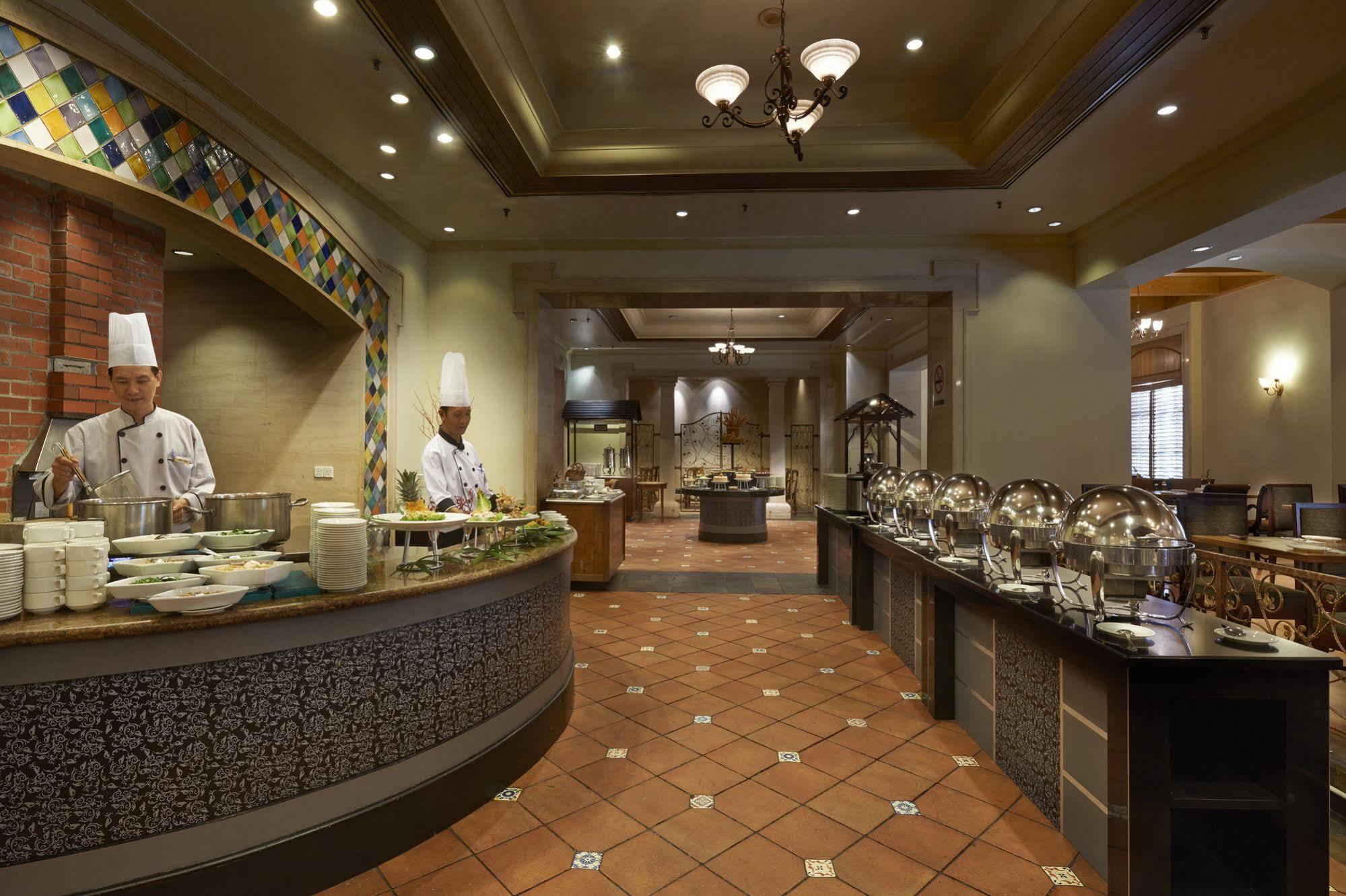 Grand Swiss-Belhotel Melaka Екстер'єр фото